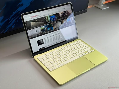 Apple MacBook Neo A18 Pro 13 inch